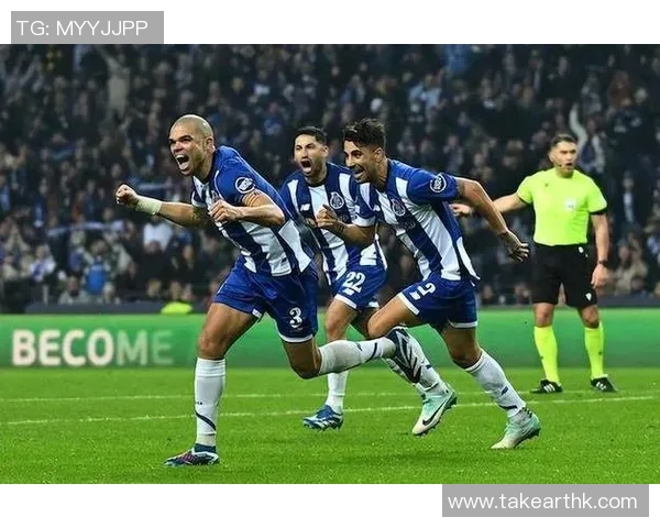 沙尔克04再遭惨败，客场0-3不敌霍芬海姆，欧冠梦想或将破灭